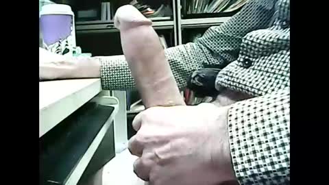 01quebecboy69 online show from December 3, 5:01 pm