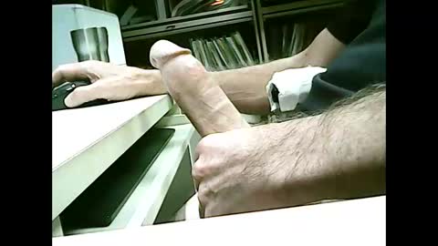 01quebecboy69 online show from October 28, 8:22 pm