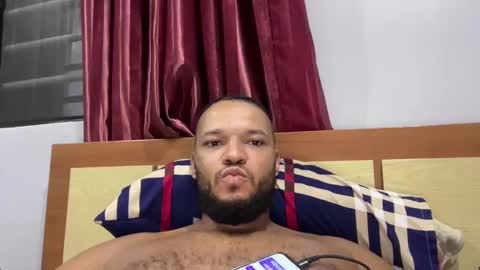 Snapshot of 0_kingsley chatting on December 20, 2:19 am Kingsley online show from December 20, 2:19 am