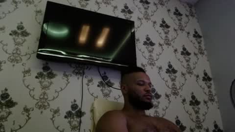 Snapshot of 0_kingsley chatting on January 9, 6:59 am Kingsley online show from January 9, 6:59 am