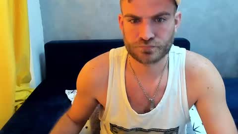 10in_deluxe online show from March 11, 6:53 am