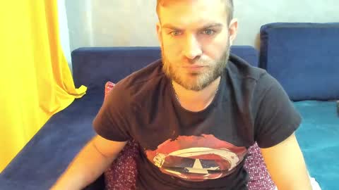 10in_deluxe online show from February 26, 6:47 am