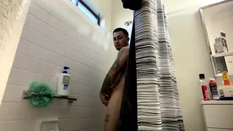 10toxico11 online show from November 13, 9:41 pm