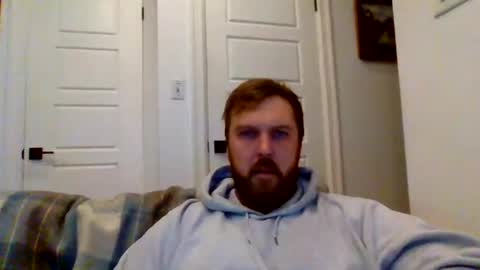 123holt123 online show from December 18, 4:31 am