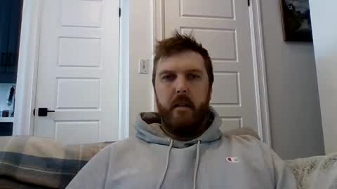 123holt123 online show from March 12, 7:49 pm