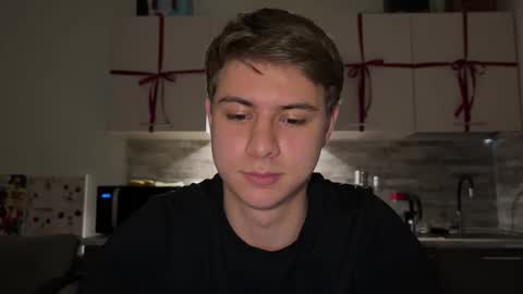 Lance online show from January 10, 5:39 pm