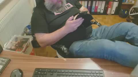 19cooch89 online show from March 20, 2:04 am