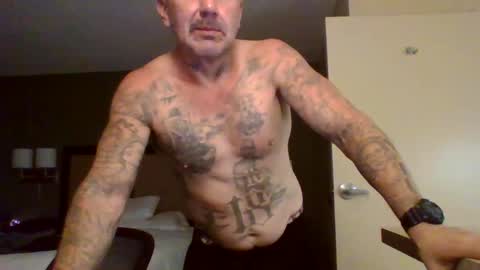 Snapshot of 1nastya8 chatting on October 7, 3:21 am TheShyOne18 online show from October 7, 3:21 am