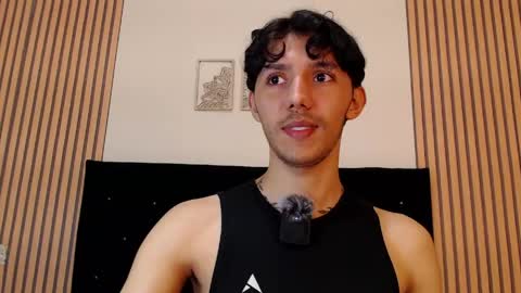 Sebastian online show from April 16, 2:33 am