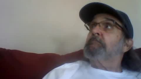 1valentine online show from November 16, 8:33 pm