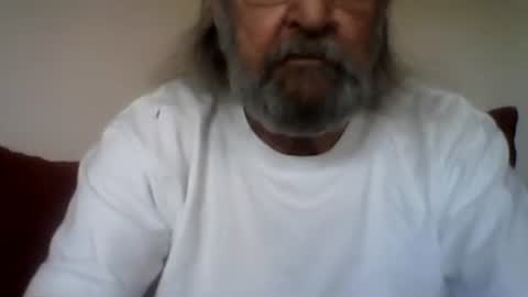 1valentine online show from April 23, 9:39 pm