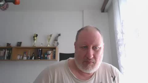 1vaso online show from March 5, 8:43 am