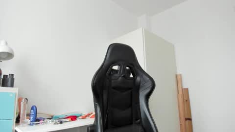 Henk online show from February 4, 3:29 pm