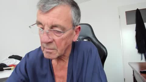 Henk online show from November 1, 1:59 pm