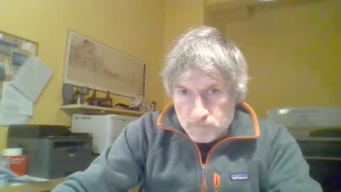 Snapshot of 22esserre chatting on December 10, 3:44 pm 22esserre online show from December 10, 3:44 pm