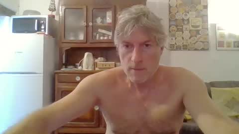 Snapshot of 22esserre chatting on October 3, 3:50 pm 22esserre online show from October 3, 3:50 pm