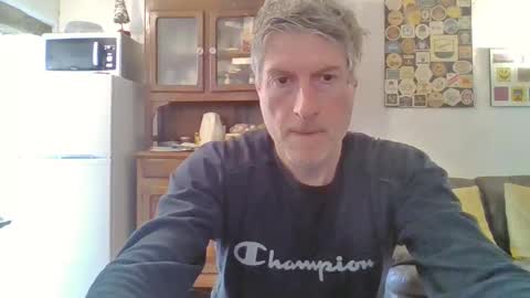 Snapshot of 22esserre chatting on March 7, 2:56 pm 22esserre online show from March 7, 2:56 pm