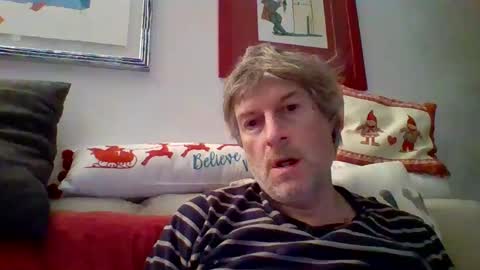 Snapshot of 22esserre chatting on December 25, 10:05 pm 22esserre online show from December 25, 10:05 pm