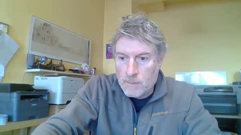 Snapshot of 22esserre chatting on February 27, 10:15 am 22esserre online show from February 27, 10:15 am