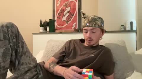 26sneakers online show from December 15, 7:53 pm