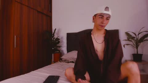 David and Yoel online show from February 1, 8:26 pm