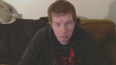 2small4you83 online show from February 16, 12:54 am