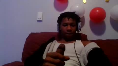 31darnellmcghee online show from October 31, 11:02 am