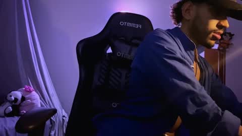 E V I L online show from November 19, 11:04 pm