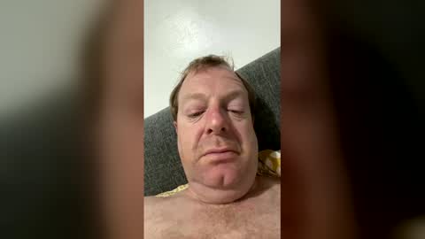 robert online show from March 9, 11:10 pm