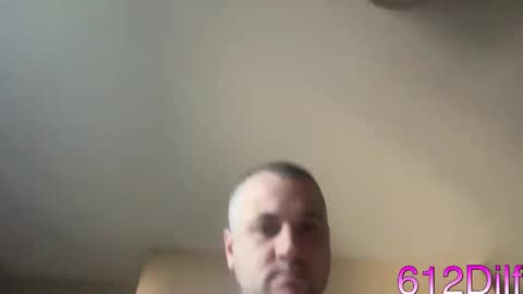 Snapshot of 612dilf chatting on October 19, 1:58 pm 612Dilf online show from October 19, 1:58 pm