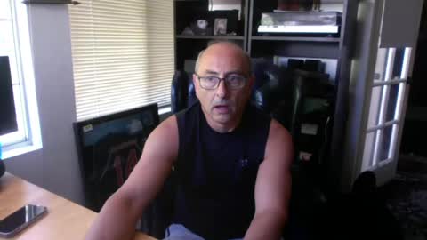 Snapshot of 66sexytime99 chatting on September 28, 6:39 pm daddy vegas  for single women and couples here online show from September 28, 6:39 pm