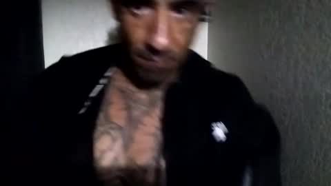 HUGH G RECTION online show from January 1, 6:37 am