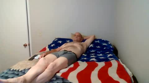 69mrlick69 online show from July 7, 1:49 am