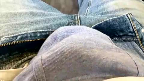 Snapshot of 6inchboytoy chatting on March 9, 2:21 pm 6inchboytoy online show from March 9, 2:21 pm