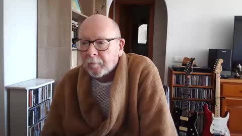 Snapshot of 7thsojourn chatting on February 26, 11:09 am  Papi  online show from February 26, 11:09 am