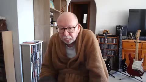 Snapshot of 7thsojourn chatting on March 7, 10:35 am  Papi  online show from March 7, 10:35 am