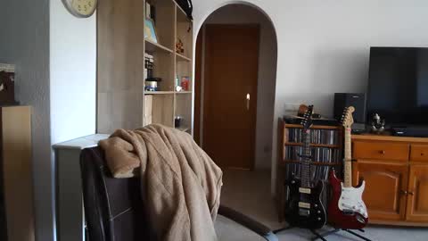 Snapshot of 7thsojourn chatting on February 17, 10:40 am  Papi  online show from February 17, 10:40 am
