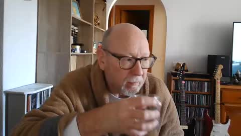 Snapshot of 7thsojourn chatting on February 14, 10:28 am  Papi  online show from February 14, 10:28 am