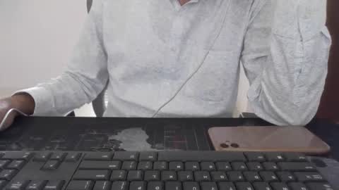 MROSE7080 online show from March 11, 10:11 am