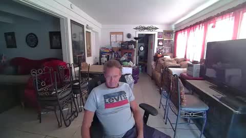 86406stud online show from January 6, 5:06 pm