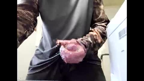 8indonkey online show from March 3, 6:50 pm