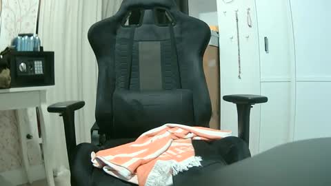 Arturo online show from January 10, 8:00 pm