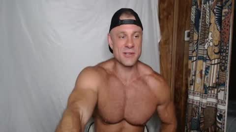 9 fat inches online show from July 2, 3:56 am