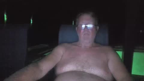 9gecko696969 online show from May 10, 4:14 am
