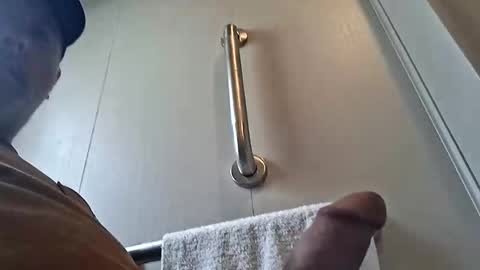 9inchesnya online show from October 18, 6:35 pm