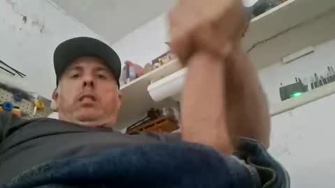 9inchesnya online show from October 27, 5:26 pm