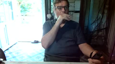 _123_voyeur_ online show from June 14, 12:07 pm