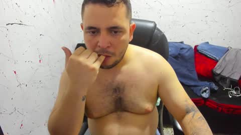 Snapshot of _ace_ventura chatting on March 4, 4:38 am     ----       online show from March 4, 4:38 am