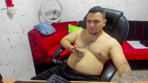 Snapshot of _ace_ventura chatting on December 22, 2:38 pm     ----       online show from December 22, 2:38 pm