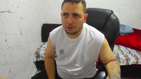 Snapshot of _ace_ventura chatting on February 10, 12:19 am     ----       online show from February 10, 12:19 am
